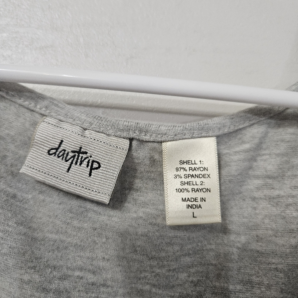 Daytrip Crop Button Down Tie Front Top! - Picture 2 of 4